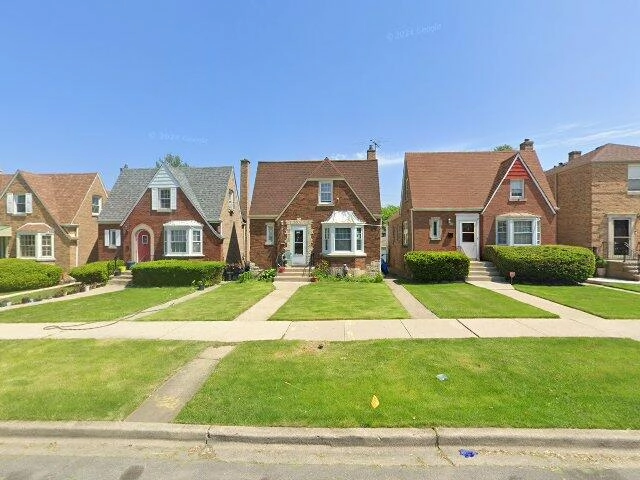 House image located at Chicago, IL 60634