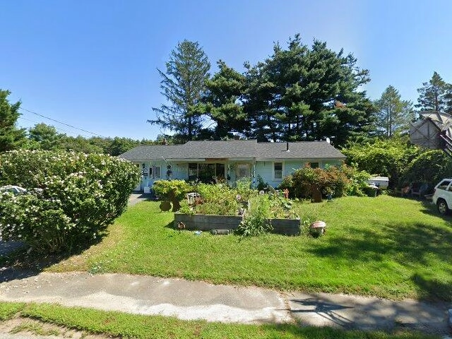 House image located at Bellingham, MA 02019
