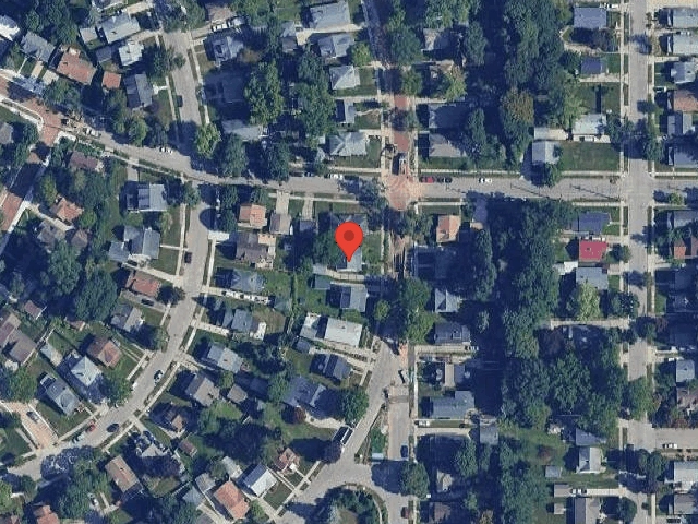 House image located at Lansing, MI 48910