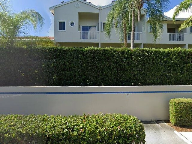 House image located at Miami, FL 33180