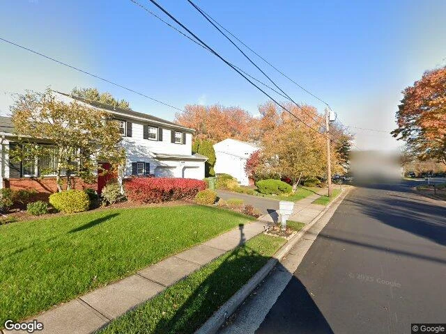 House image located at Edison, NJ 08820