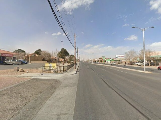 House image located at Saint Petersburg, FL 33713