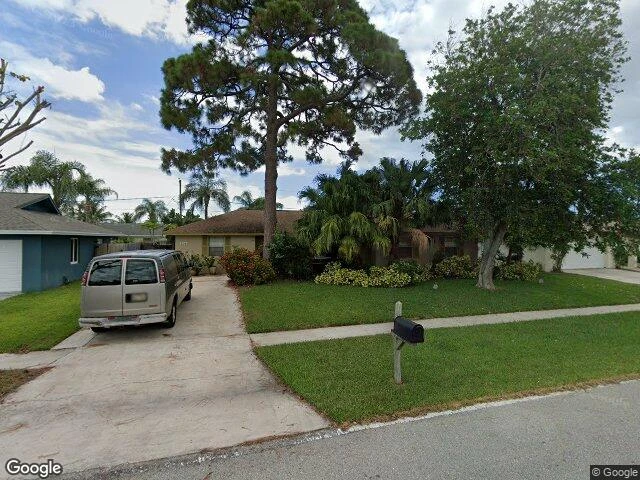 House image located at Lake Worth, FL 33462