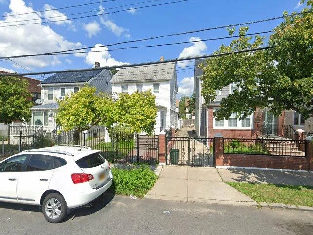 House image located at Saint Albans, NY 11412