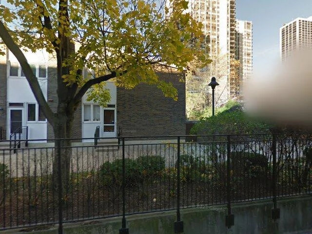 House image located at Chicago, IL 60610