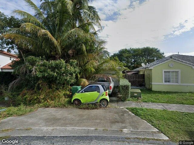 House image located at Miami, FL 33193