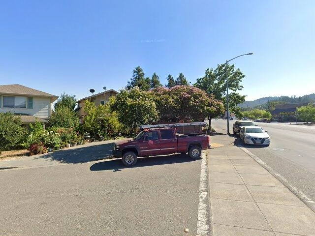 House image located at Cloverdale, CA 95425