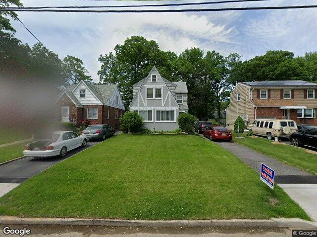 House image located at Roselle, NJ 07203