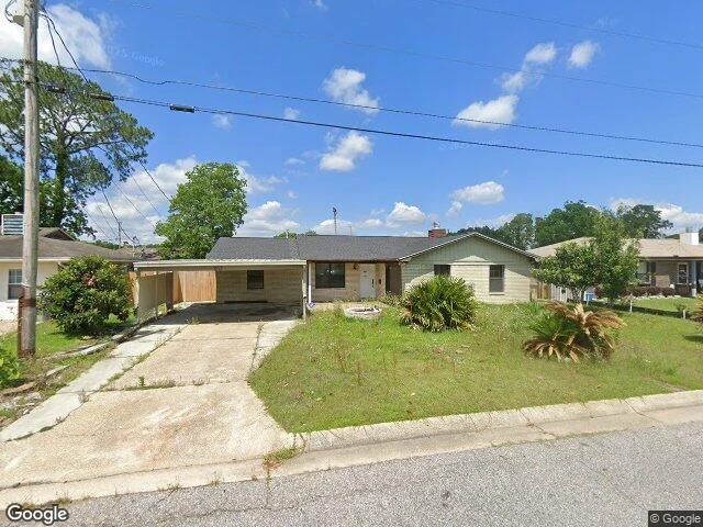 House image located at Pensacola, FL 32506