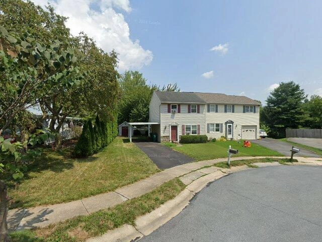 House image located at Lancaster, PA 17602