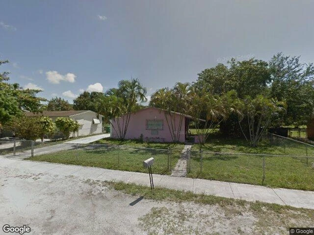 House image located at Miami, FL 33167