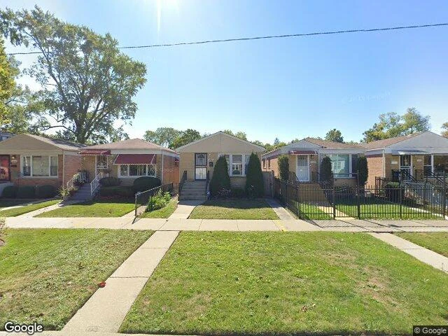 House image located at Chicago, IL 60643