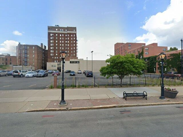 House image located at Springfield, IL 62701