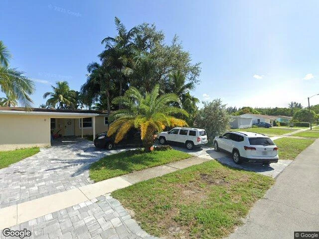 House image located at Hollywood, FL 33024