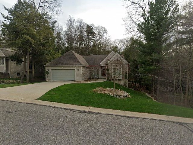 House image located at Muskegon, MI 49441