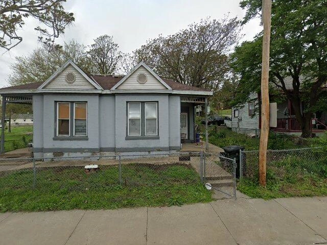 House image located at Elwood, IN 46036