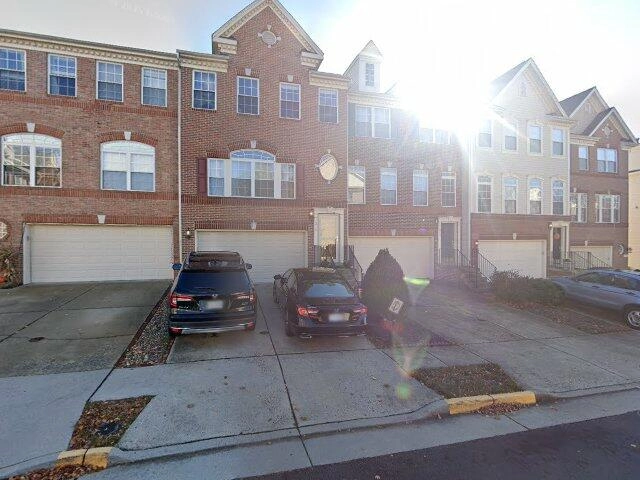 House image located at Leesburg, VA 20176