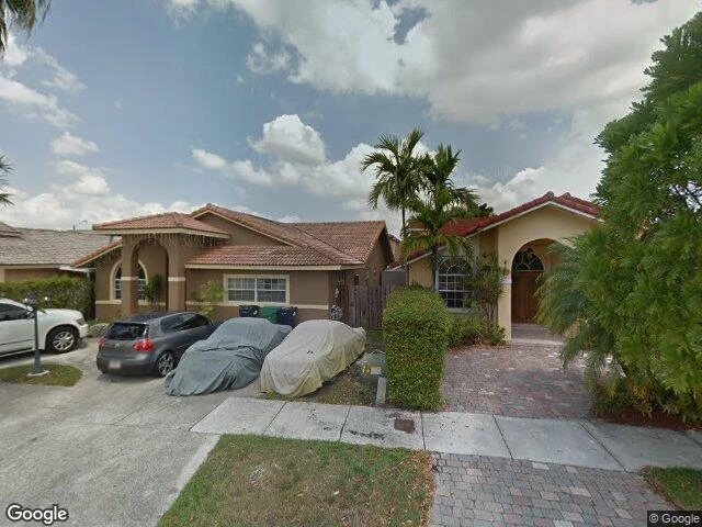 House image located at Miami, FL 33182
