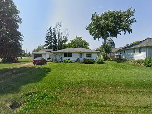 House image located at Fox Lake, WI 53933