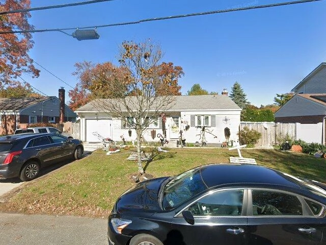 House image located at Huntington Station, NY 11746