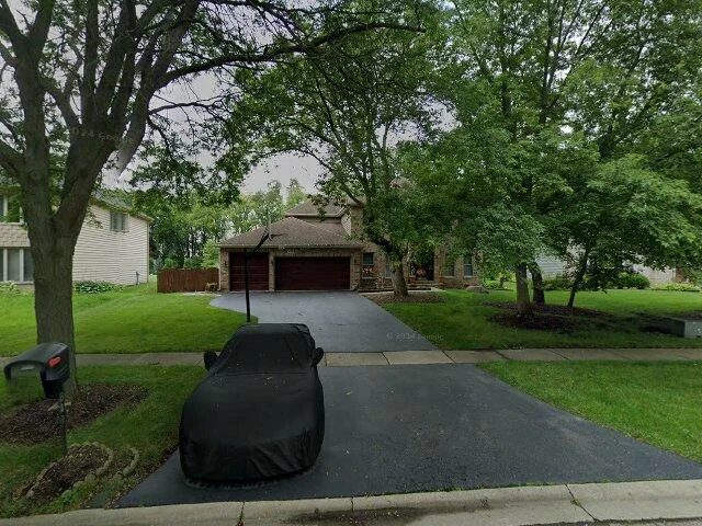 House image located at Grayslake, IL 60030