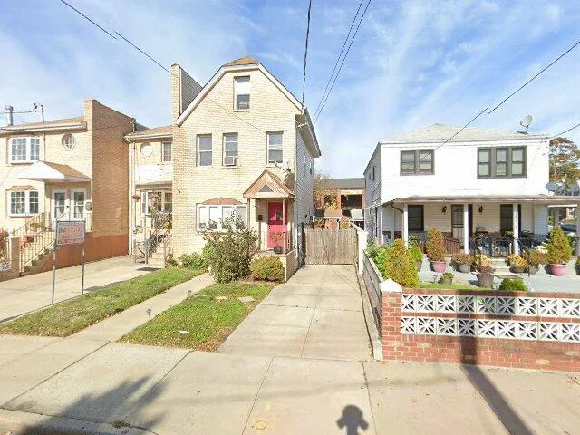 House image located at Saint Albans, NY 11412