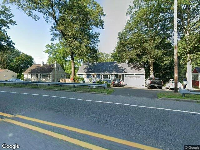 House image located at Oakland, NJ 07436