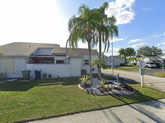 House image located at Miami, FL 33193