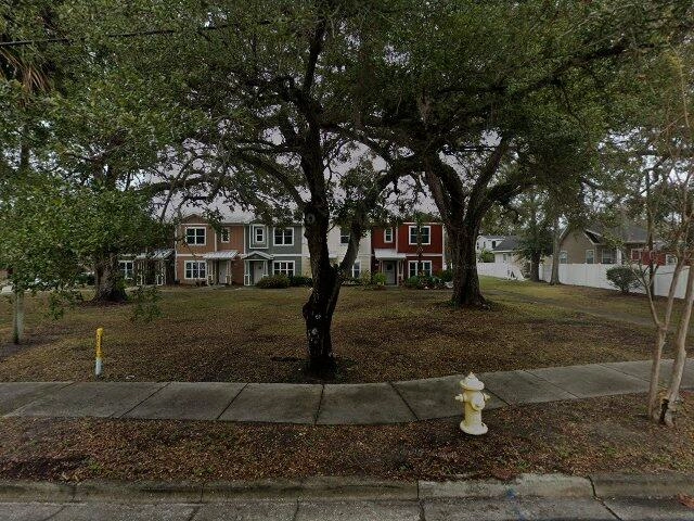 House image located at Dunedin, FL 34698