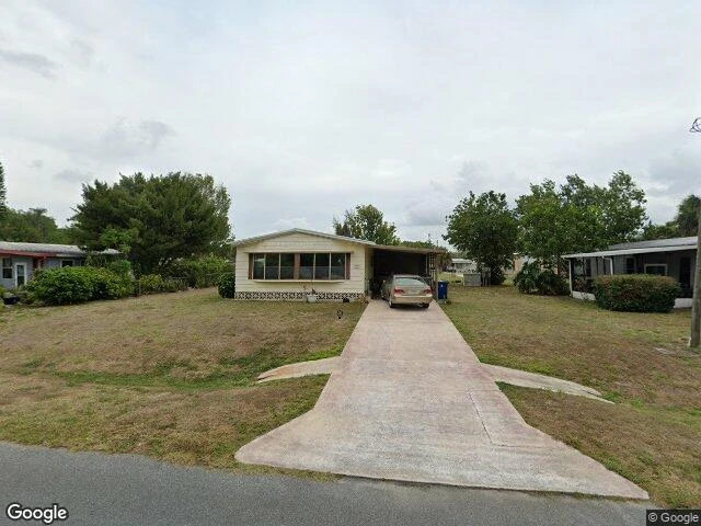 House image located at North Fort Myers, FL 33917