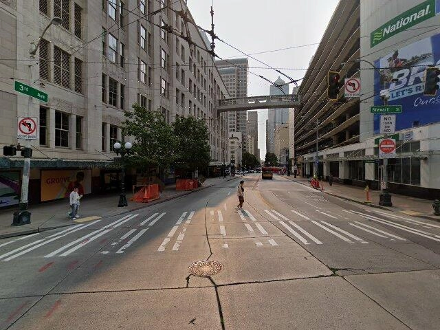 House image located at New York, NY 10128