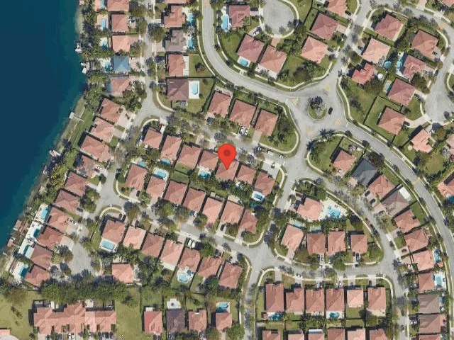 House image located at Miami, FL 33186