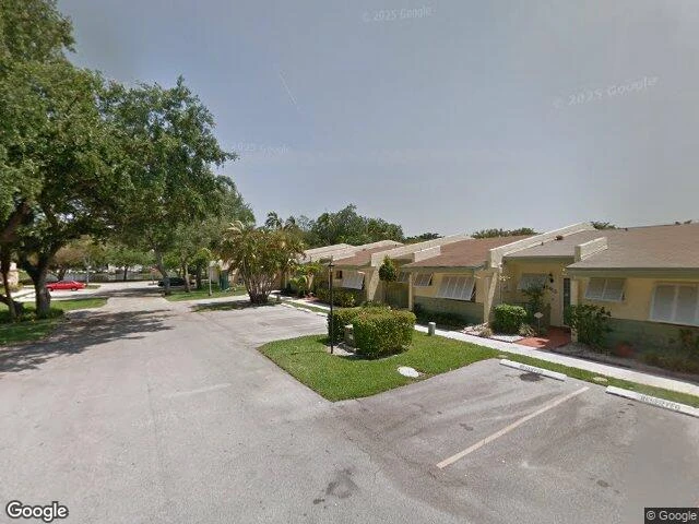 House image located at Hollywood, FL 33021