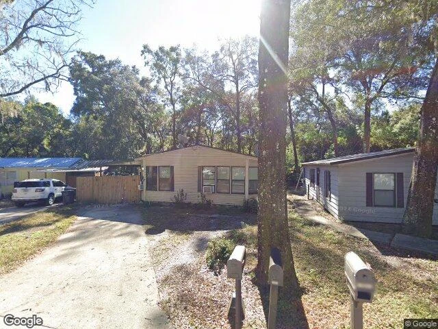 House image located at Thonotosassa, FL 33592
