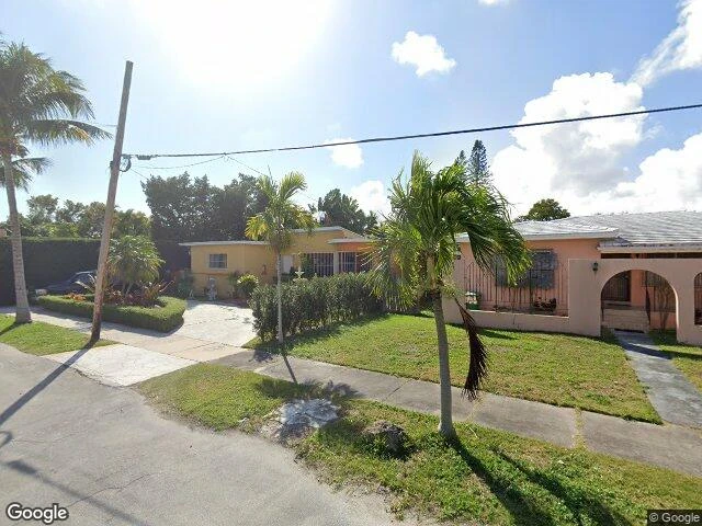 House image located at Miami, FL 33135