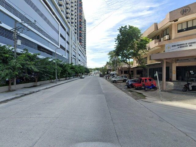 House image located at Rock Island, IL 61201