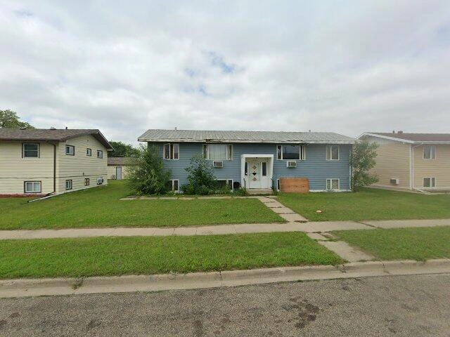 House image located at Minot, ND 58703