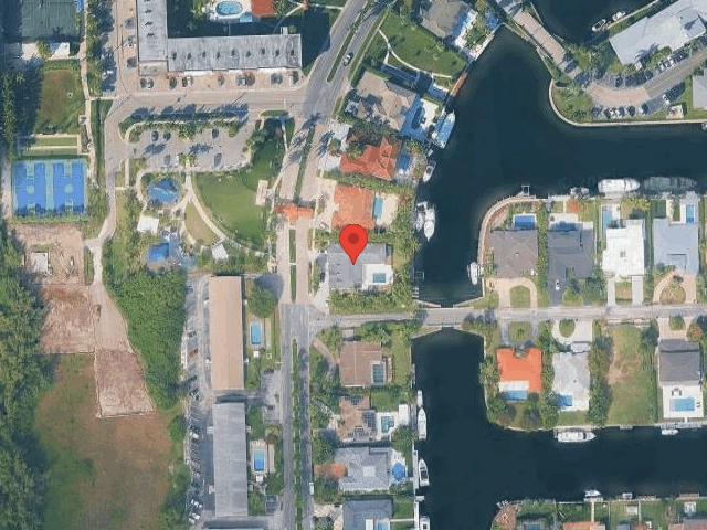 House image located at Hallandale, FL 33009
