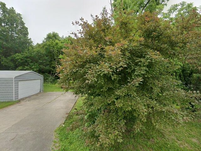 House image located at Louisville, KY 40272