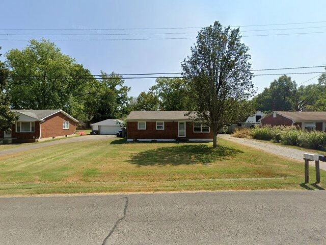 House image located at Louisville, KY 40272