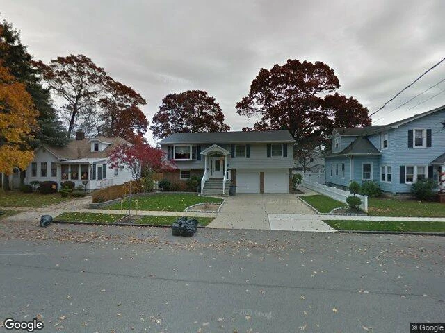 House image located at Massapequa Park, NY 11762