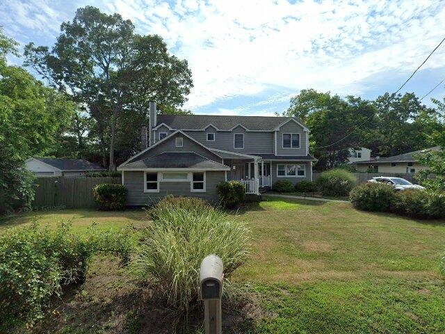 House image located at Mastic Beach, NY 11951