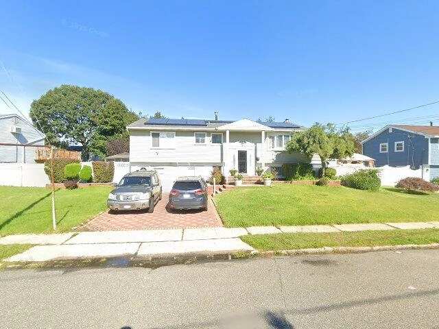House image located at North Babylon, NY 11703