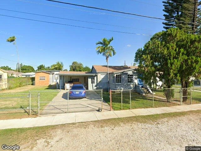 House image located at Miami, FL 33150