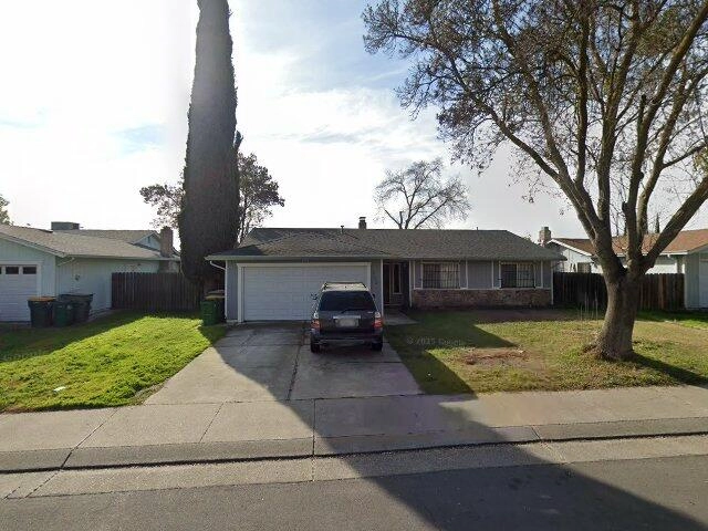 House image located at Saint Albans, WV 25177