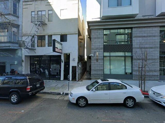 House image located at Oakland, CA 94612