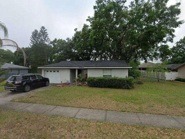 House image located at Dover, FL 33527