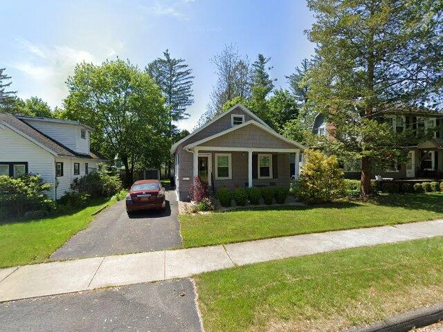 House image located at Staten Island, NY 10301