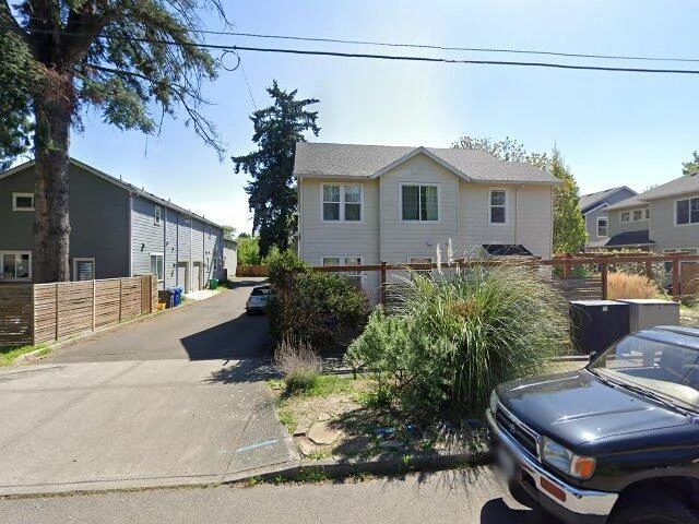 House image located at Portland, OR 97203