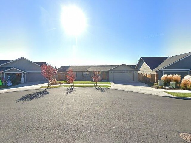 House image located at Redmond, OR 97756